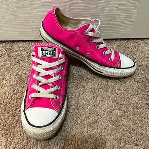 Women’s Converses